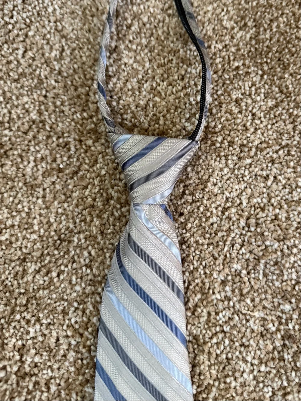 Calvin Klein Boys Striped Pre-Tied Neck Tie in Light Blue and Silver